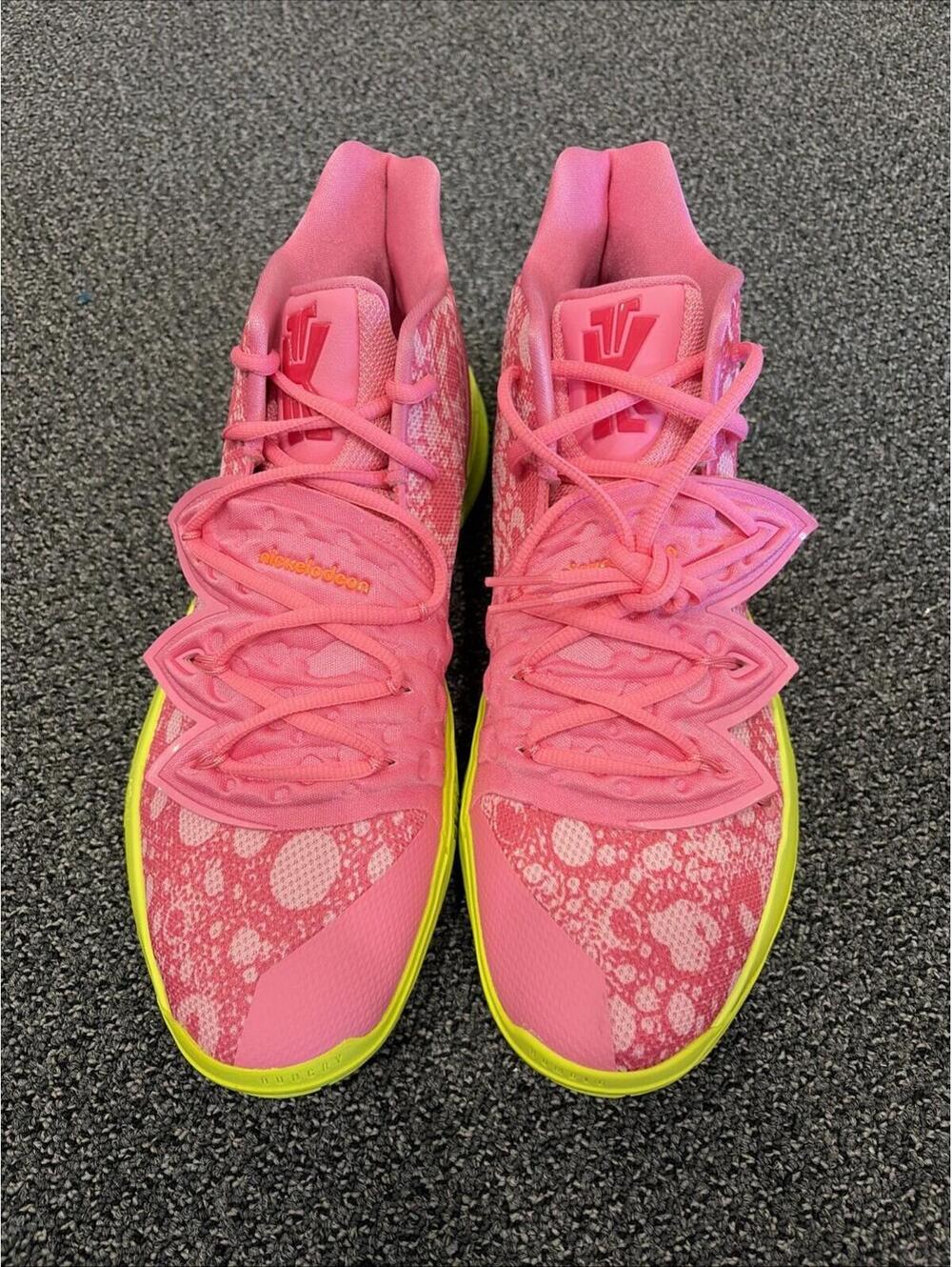 Size 13 - SpongeBob SquarePants x Nike Kyrie 5 Patrick